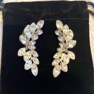 Kenneth Jay Lane clip-on earrings - silver